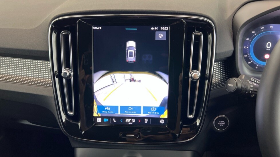 Used Volvo XC40 2025 for sale - 76023182: Photo 19