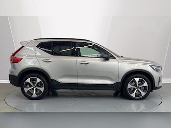 Used Volvo XC40 2025 for sale - 76023182: Photo 3