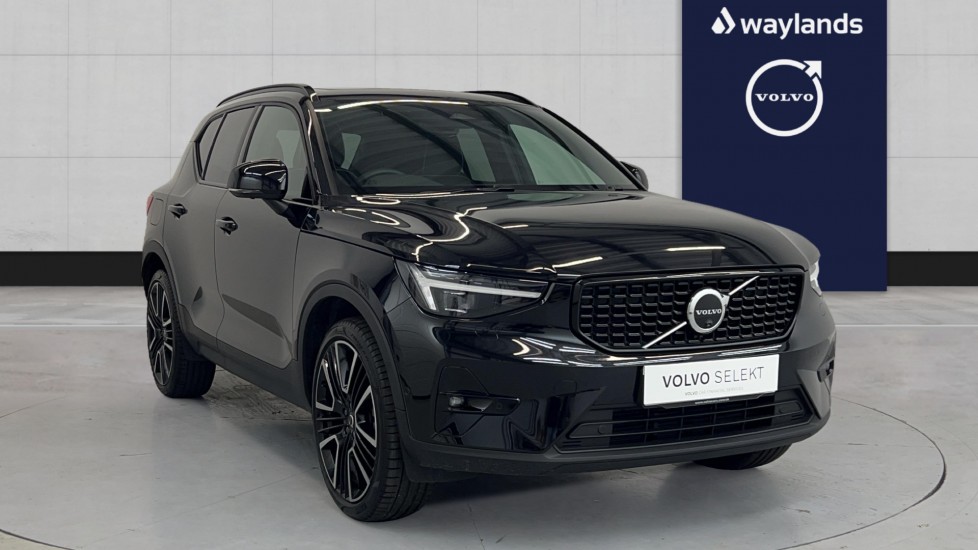 Used Volvo XC40 2025 for sale - 77133839: Photo 1