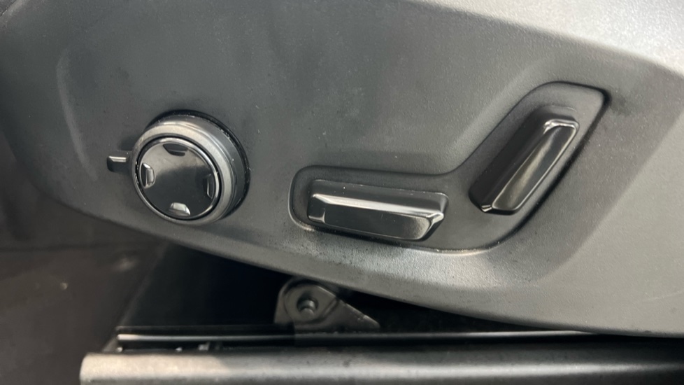 Used Volvo XC90 2025 for sale - 77281134: Photo 37