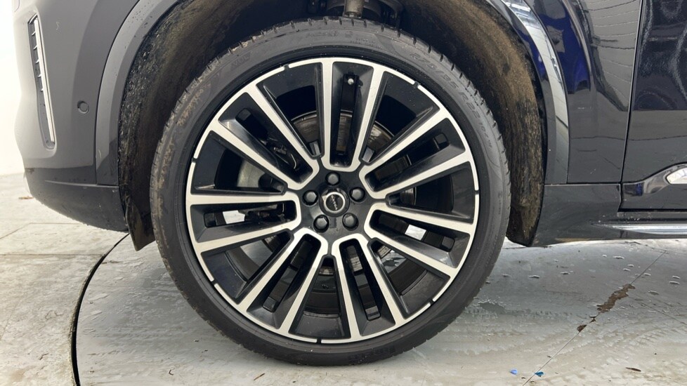 Used Volvo XC90 2025 for sale - 77281134: Photo 41