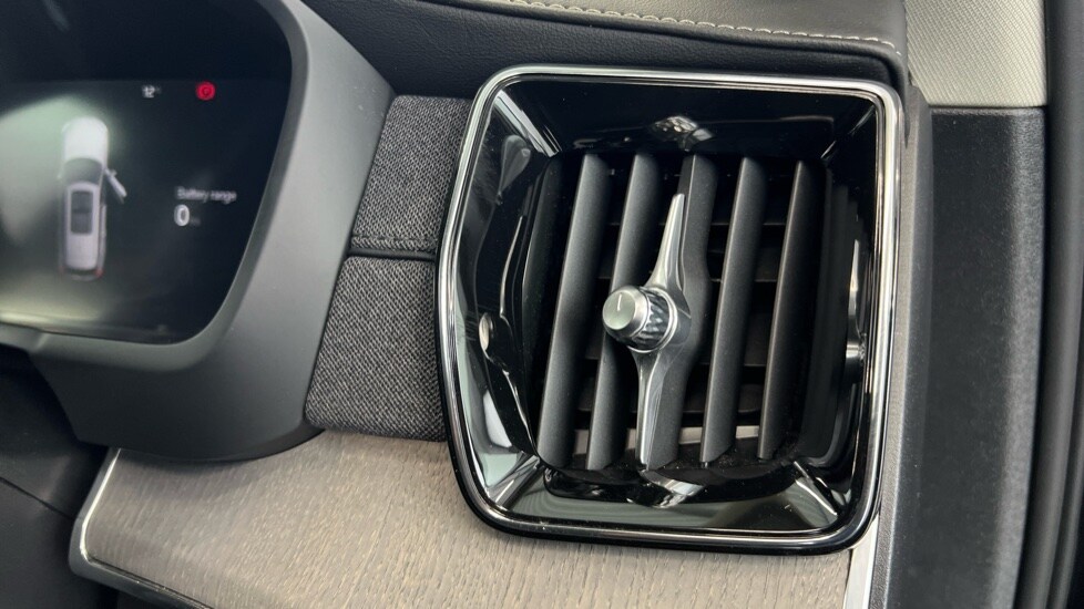 Used Volvo XC90 2025 for sale - 77281134: Photo 60