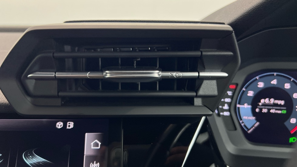 Used Audi A3 2020 for sale - 76265523: Photo 42