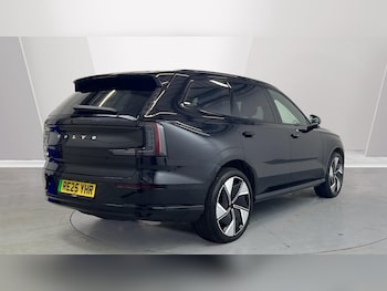 Used Volvo EX90 2025 for sale - 77281140: Photo