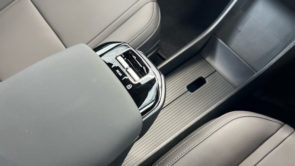 Used Volvo EX30 2025 for sale - 76018196: Photo 27