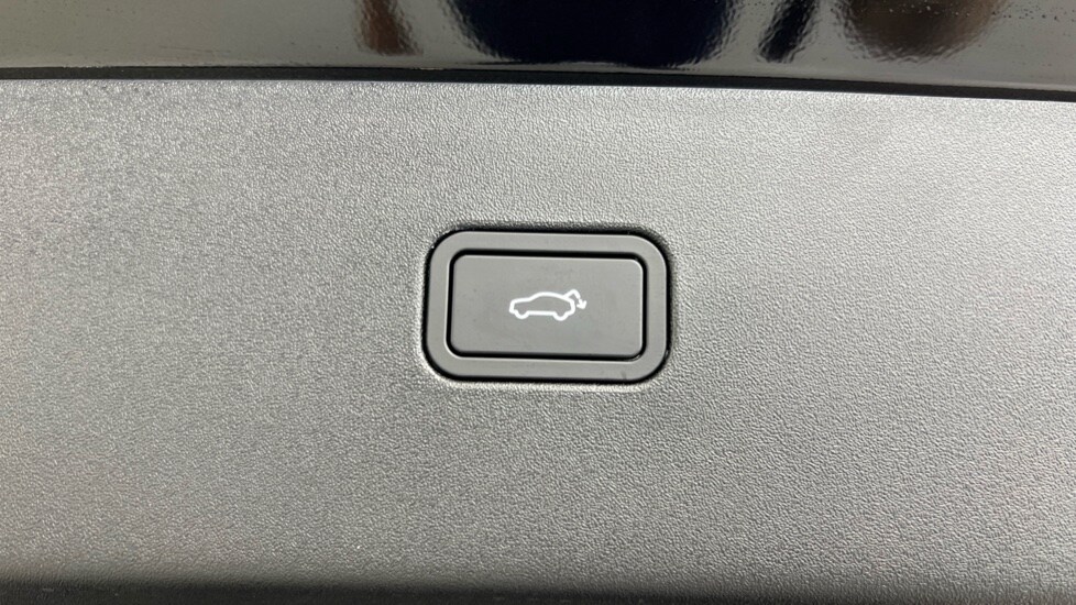 Used Volvo EX30 2025 for sale - 76018196: Photo 35