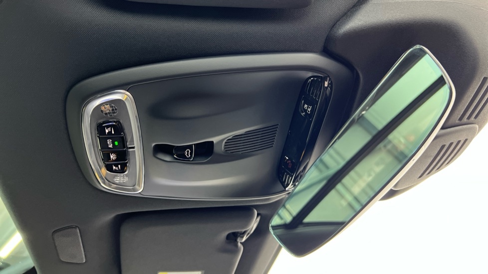 Used Volvo XC60 2021 for sale - 76079150: Photo 28