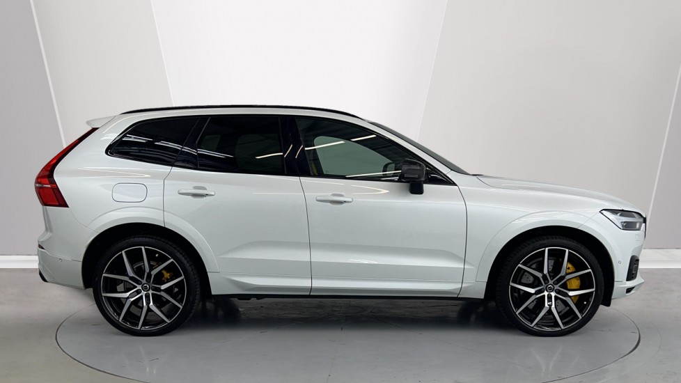 Used Volvo XC60 2021 for sale - 76079150: Photo 3