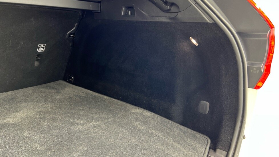 Used Volvo XC60 2021 for sale - 76079150: Photo 40