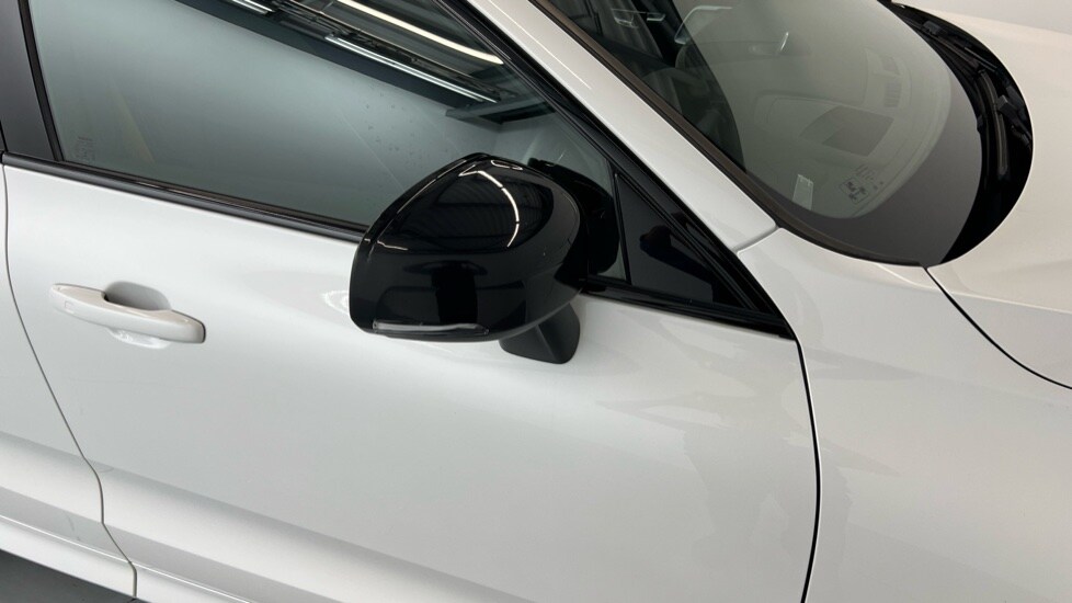 Used Volvo XC60 2021 for sale - 76079150: Photo 44