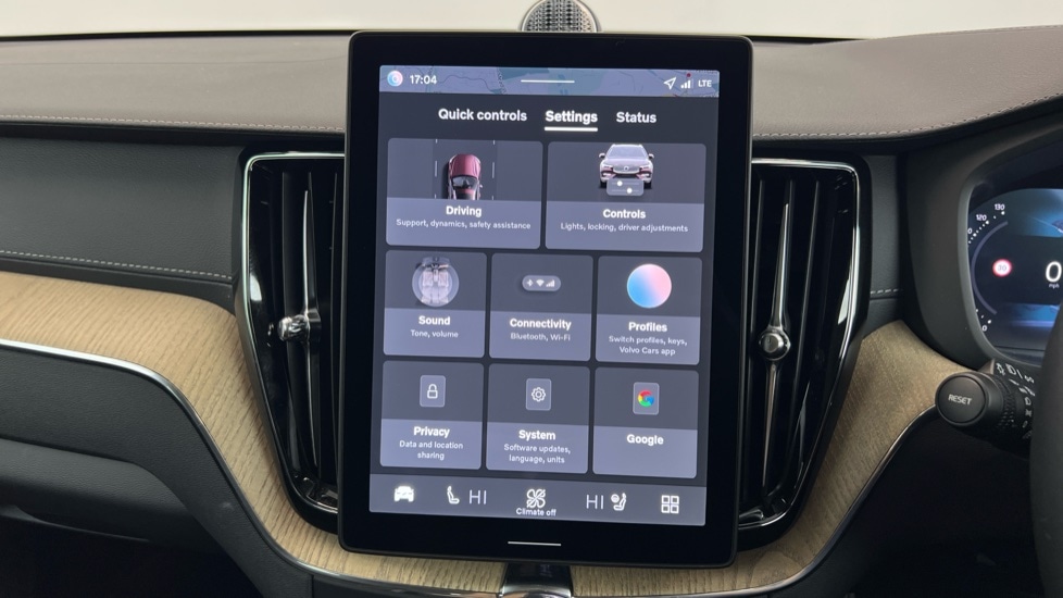 Used Volvo XC60 2025 for sale - 77261490: Photo 17