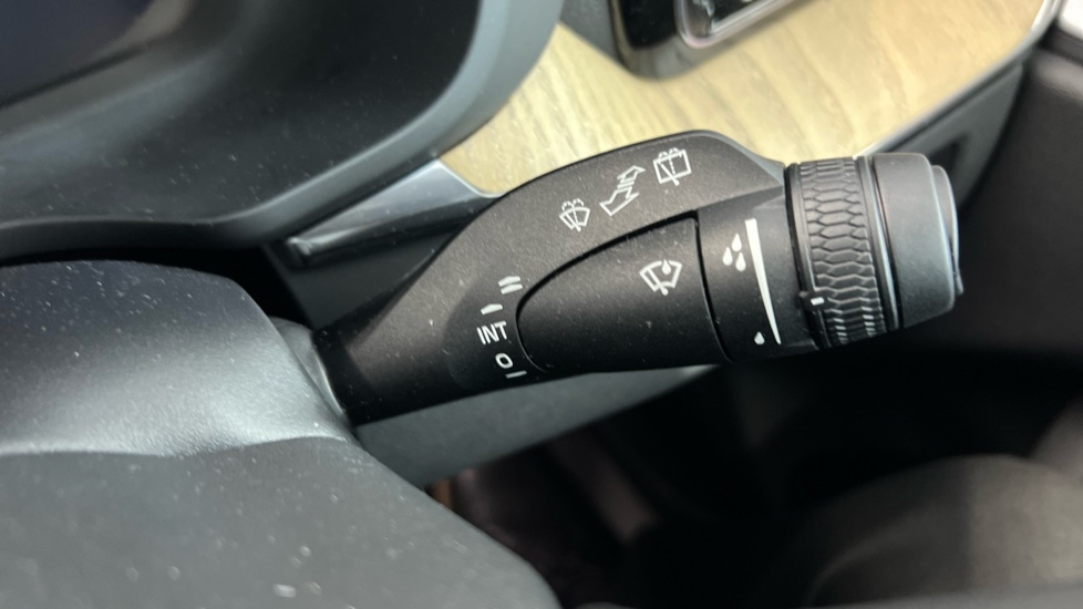 Used Volvo XC60 2025 for sale - 77261490: Photo 23