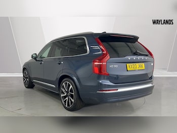 Used Volvo XC90 2023 for sale - 78450077: Photo