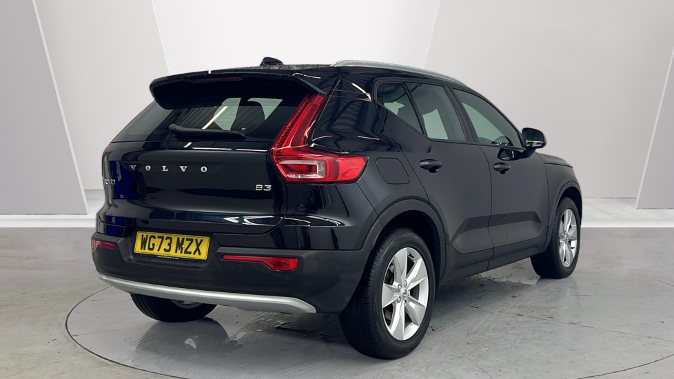 Used Volvo XC40 2023 for sale - 77480231: Photo 2