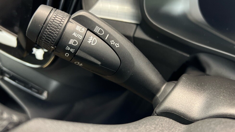 Used Volvo XC40 2023 for sale - 77480231: Photo 20