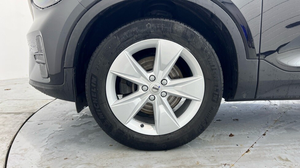 Used Volvo XC40 2023 for sale - 77480231: Photo 43