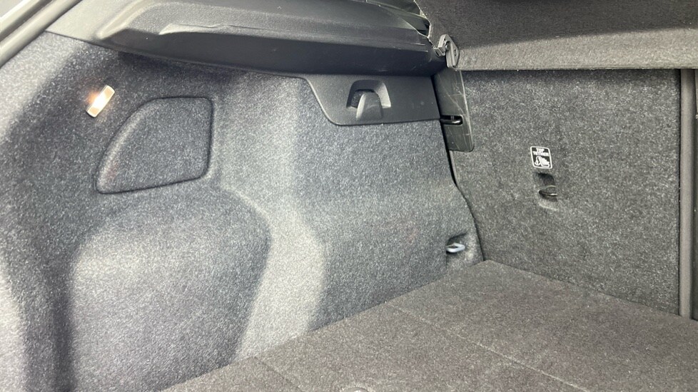 Used Volvo XC40 2022 for sale - 77442652: Photo 46