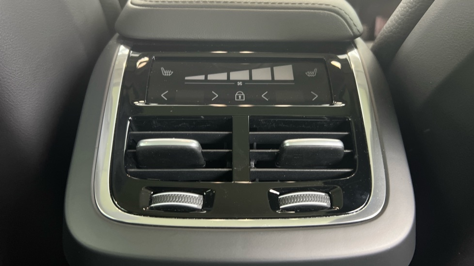 Used Volvo V60 2025 for sale - 78140505: Photo 14