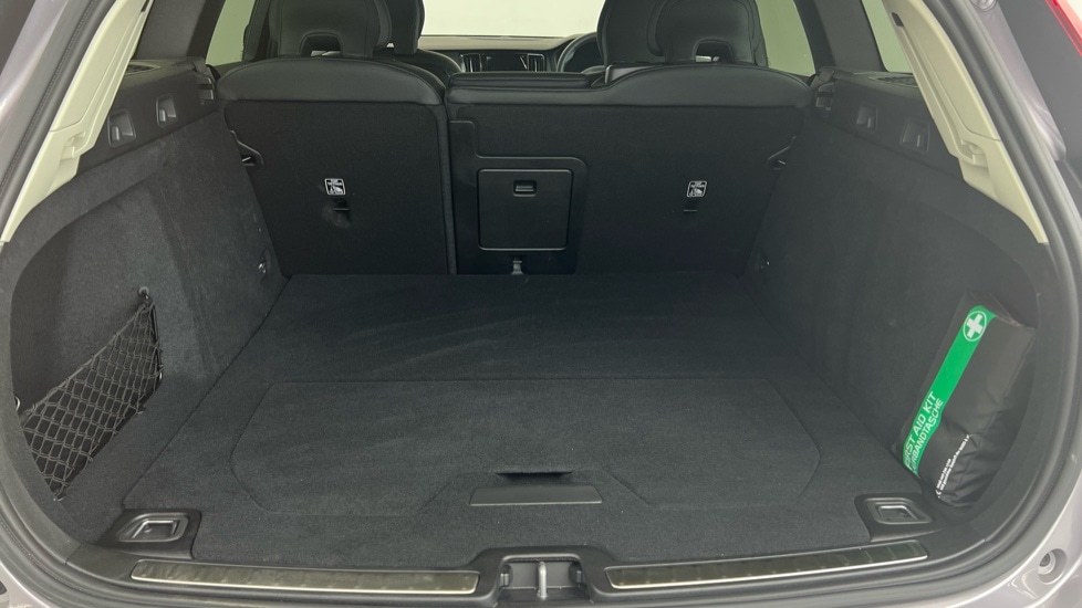 Used Volvo V60 2025 for sale - 78140505: Photo 52