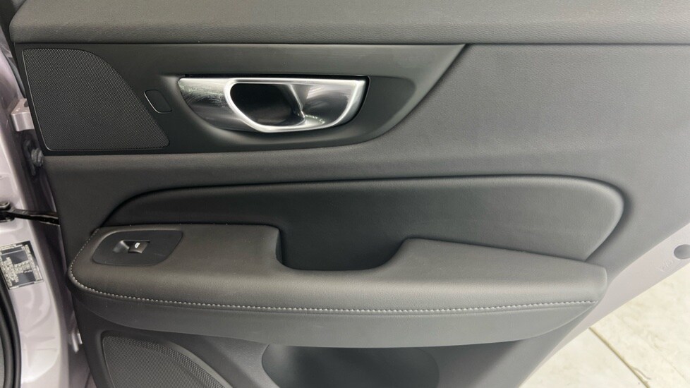 Used Volvo V60 2025 for sale - 78140505: Photo 58