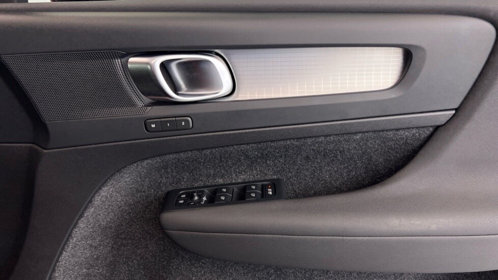 Used Volvo XC40 2022 for sale - 76328385: Photo 29