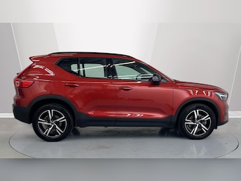 Used Volvo XC40 2022 for sale - 76328385: Photo