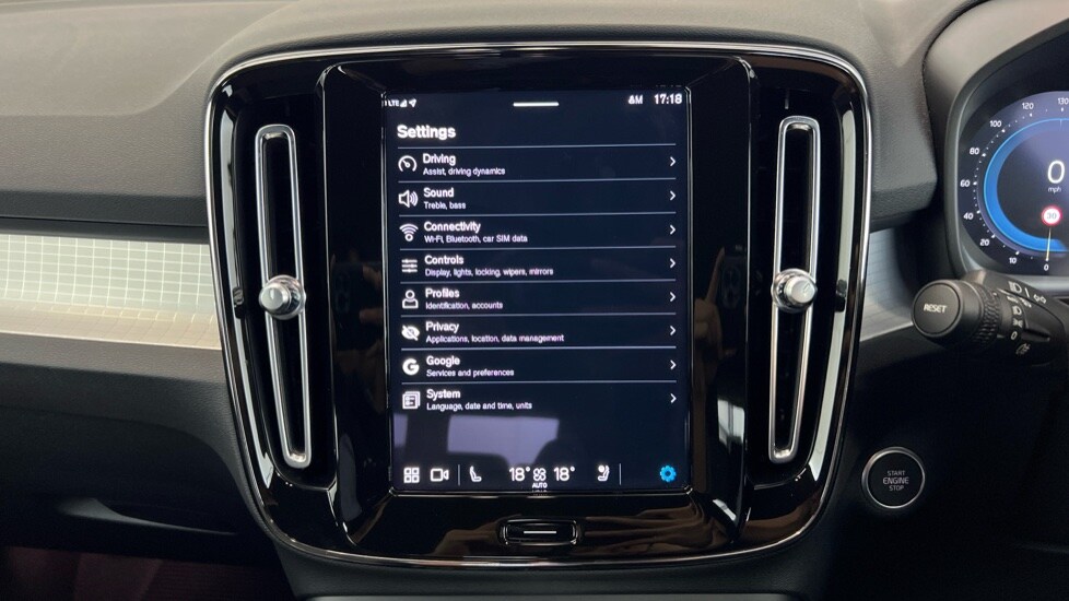 Used Volvo XC40 2022 for sale - 76328385: Photo 48