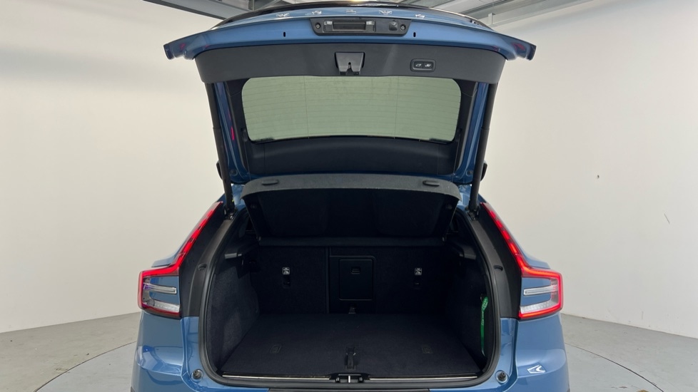 Used Volvo C40 2022 for sale - 76738192: Photo 13