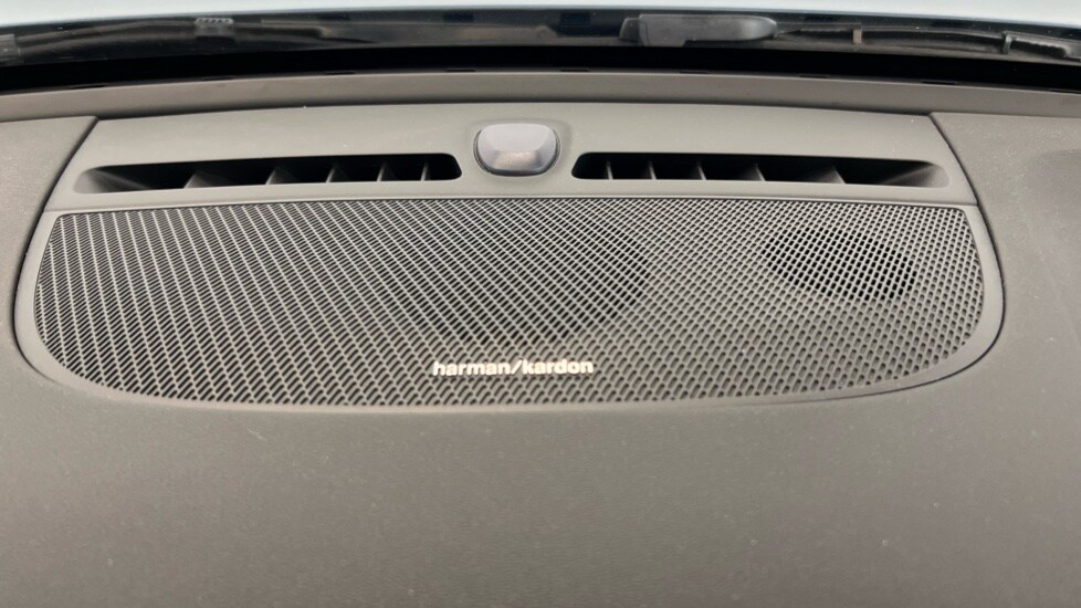 Used Volvo C40 2022 for sale - 76738192: Photo 24