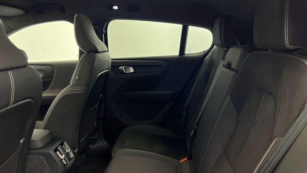 Used Volvo C40 2022 for sale - 76738192: Photo 31