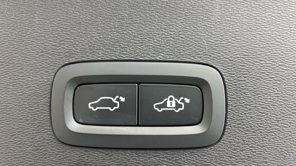 Used Volvo C40 2022 for sale - 76738192: Photo 33