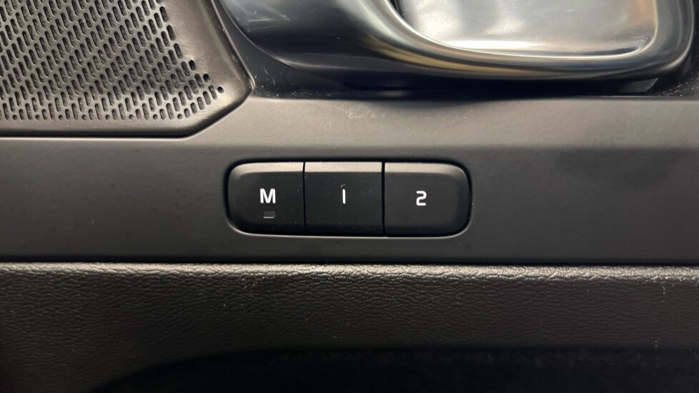 Used Volvo C40 2022 for sale - 76738192: Photo 58