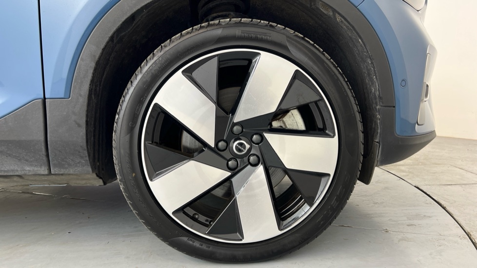 Used Volvo C40 2022 for sale - 76738192: Photo 9