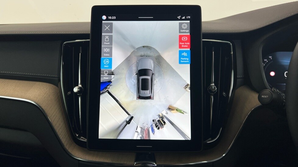 Used Volvo XC60 2026 for sale - 77648092: Photo 19