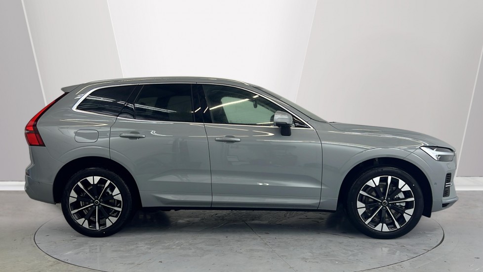 Used Volvo XC60 2026 for sale - 77648092: Photo 3