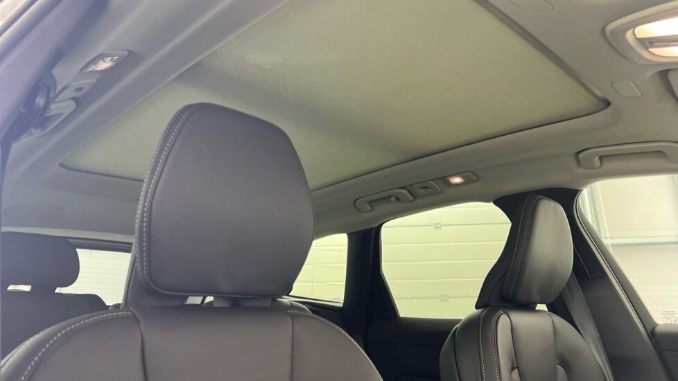 Used Volvo XC60 2026 for sale - 77648092: Photo 31