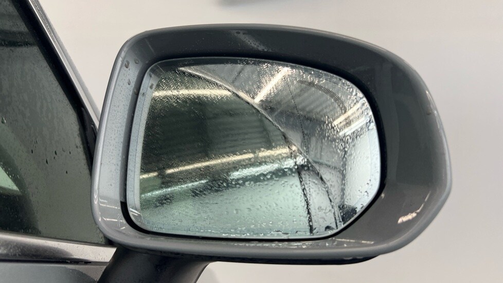 Used Volvo XC60 2026 for sale - 77648092: Photo 32