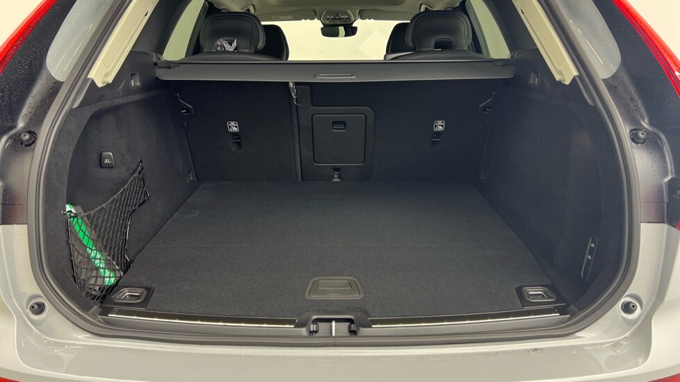 Used Volvo XC60 2026 for sale - 77648092: Photo 51