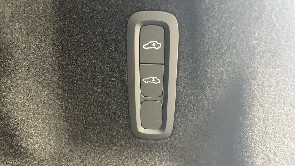 Used Volvo XC60 2026 for sale - 77648092: Photo 54