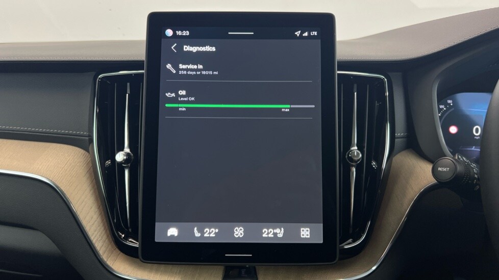 Used Volvo XC60 2026 for sale - 77648092: Photo 76