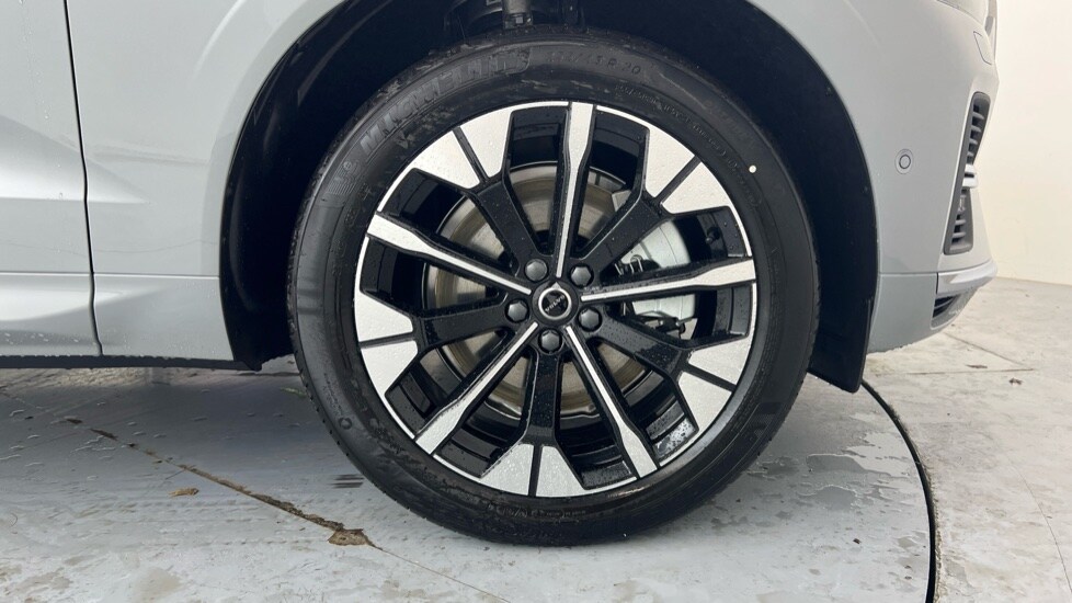 Used Volvo XC60 2026 for sale - 77648092: Photo 9