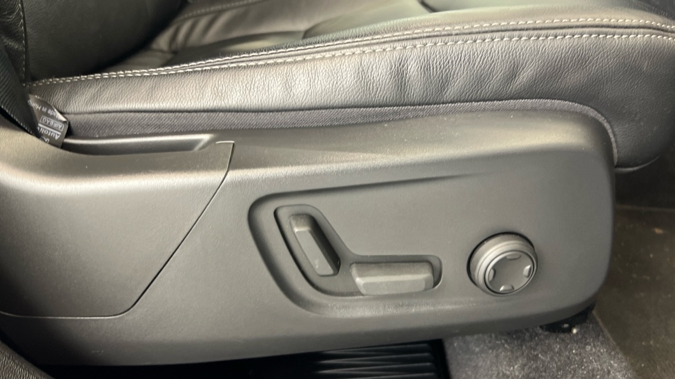 Used Volvo XC40 2022 for sale - 77634620: Photo 30