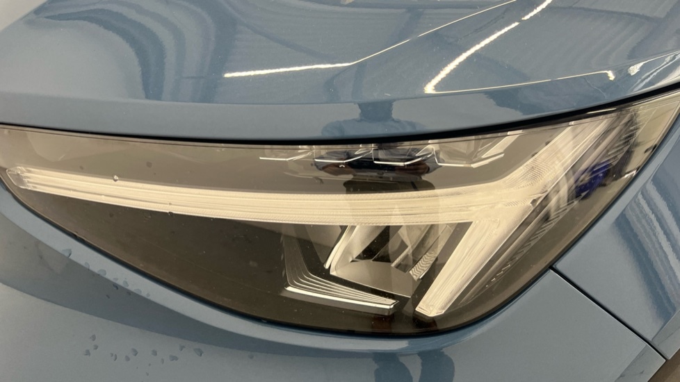 Used Volvo XC40 2022 for sale - 77634620: Photo 44