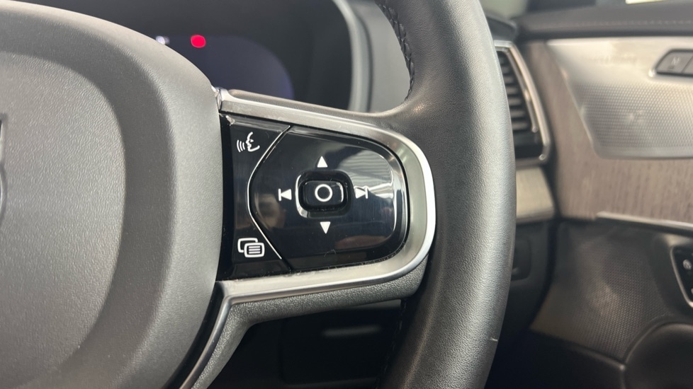 Used Volvo XC90 2023 for sale - 76948321: Photo 22