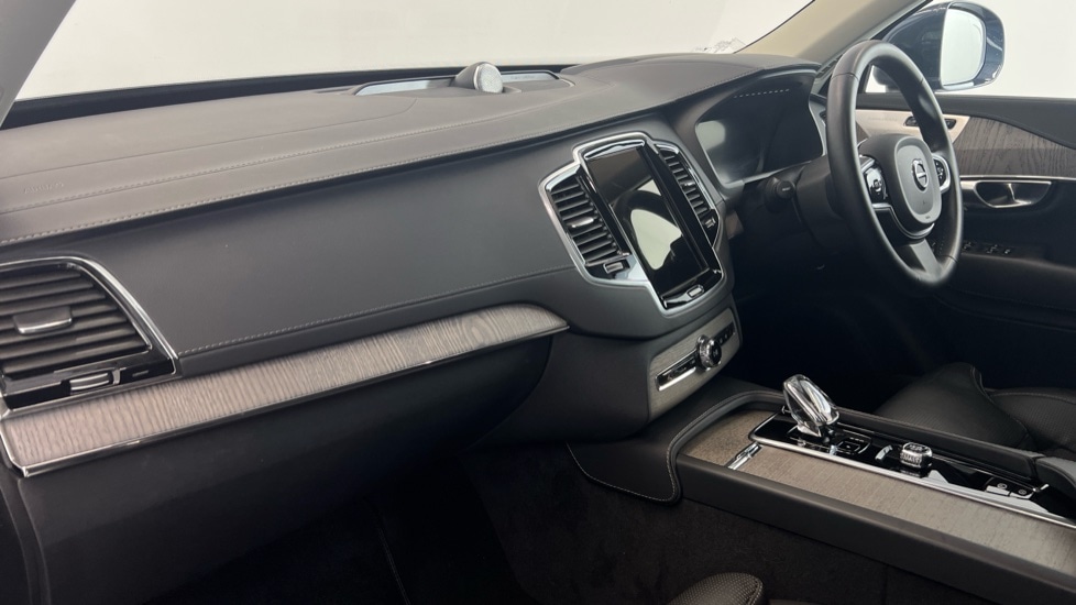 Used Volvo XC90 2023 for sale - 76948321: Photo 37