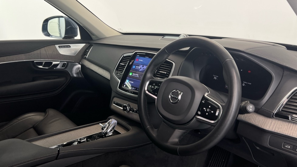 Used Volvo XC90 2023 for sale - 76948321: Photo 4