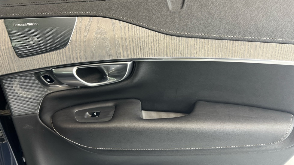 Used Volvo XC90 2023 for sale - 76948321: Photo 51