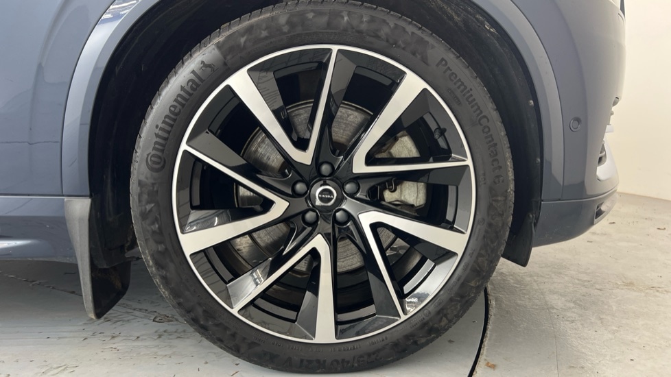 Used Volvo XC90 2023 for sale - 76948321: Photo 9