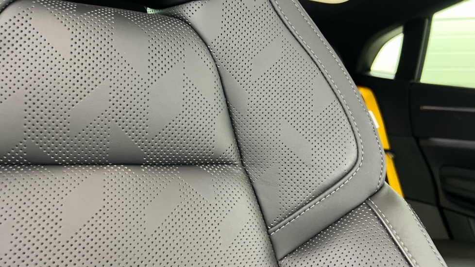 Used Polestar Polestar 4 2025 for sale - 77218716: Photo 37