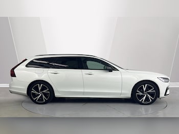 Used Volvo V90 2022 for sale - 79256416: Photo